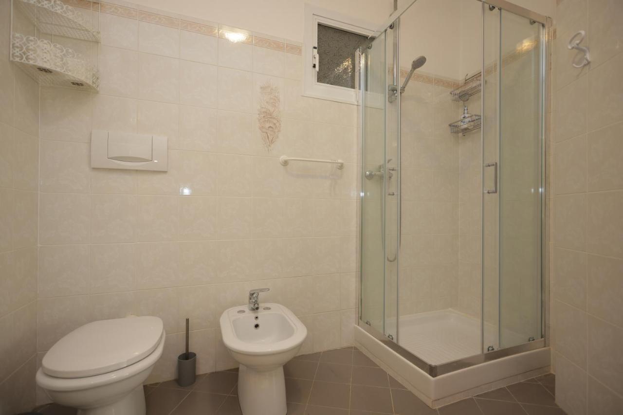 La Casa Col Portico Apartment Leivi Bagian luar foto