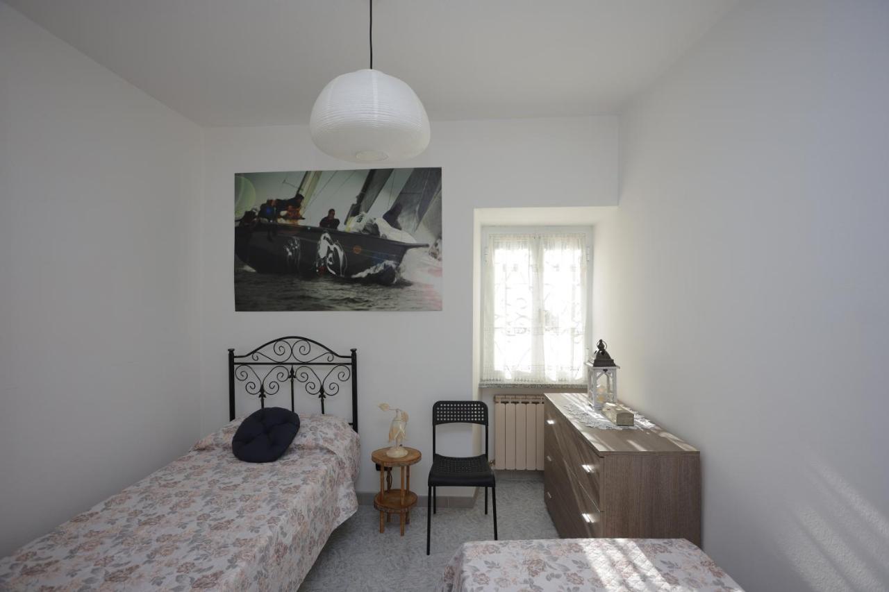 La Casa Col Portico Apartment Leivi Bagian luar foto