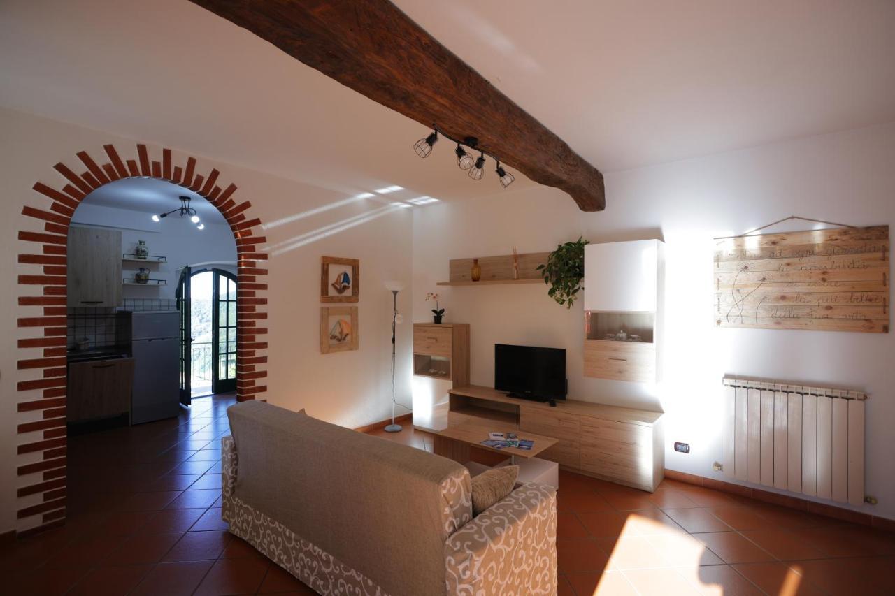 La Casa Col Portico Apartment Leivi Bagian luar foto